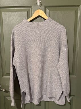 GAP Light Gray Ribbed Crewneck Sweater